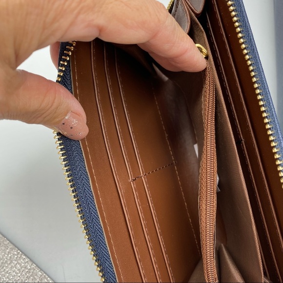 Emperia Los Ángeles, NY,, Two piece Bag - Picture 13 of 15